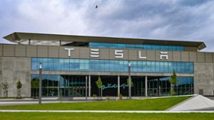 Auto: Tesla reduziert Zahl der Leiharbeiter im Werk in Grünheide
