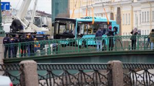 Mehrere Tote bei Busunglück in St. Petersburg
