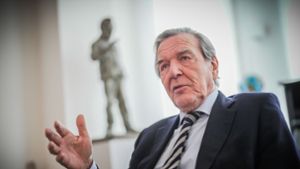 80. Geburtstag: Altkanzler Schröder feiert mit Kubicki, Gysi und Ramsauer